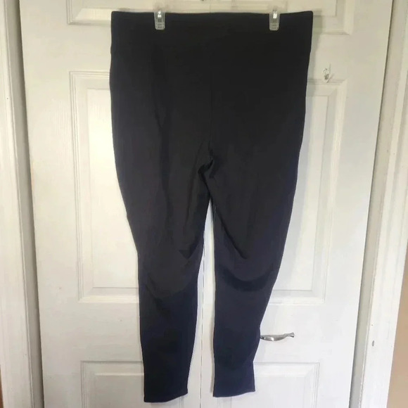 Penningtons Faux Leather Front/Polyester  Back Leggings - Size 1x - Picture 6 of 11